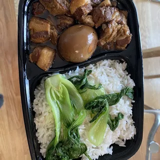 Taiwanese Braised Pork Over Rice