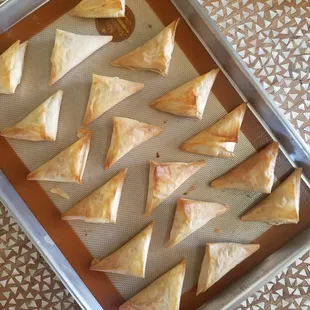 spanikopita with spinach &amp; feta