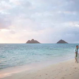 Traditional Hawaiian ceremony with Kalona. Ashley Kirner Photography all rights reserved.