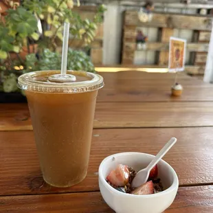 Iced Cafe de Olla and a free sample of chia seed pudding