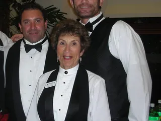 Beverlee's Bartending & Staffing Services