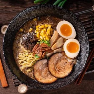 Black Garlic Oil Ramen