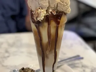 Leatherby's Family Creamery