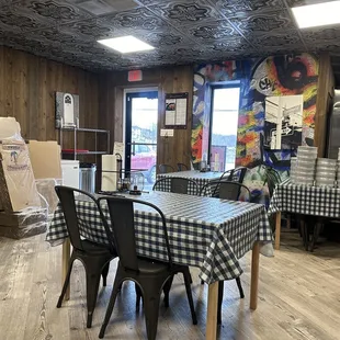 a table and chairs in a restaurant