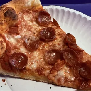 Pepperoni slice