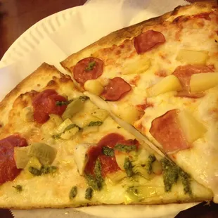 Special Veg. Pizza of the day (artichokes, pesto, marinara) &amp; a slice of Hawaiian