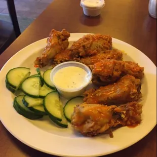 poultry, fried chicken, chicken wings, fried chicken wings, bbq chicken, food, bbq wings, chicken wings and fried chicken, chicken