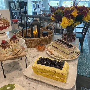 Loved our Thanksgiving cakes!