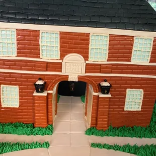 Upham Hall Arch Grooms cake