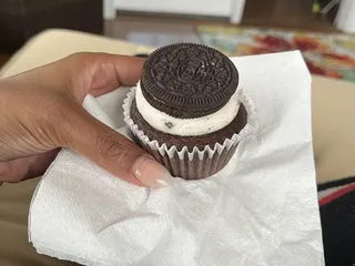 A Mother's Touch Cakes