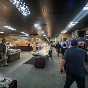 Centralized stations with surrounding dining area