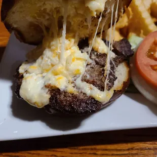 Garlic Cheesy Burger