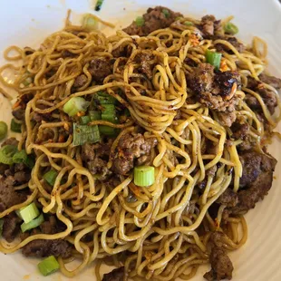 Chili Oil Noodles with Beef