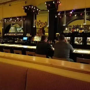sushi and sashimi, interior