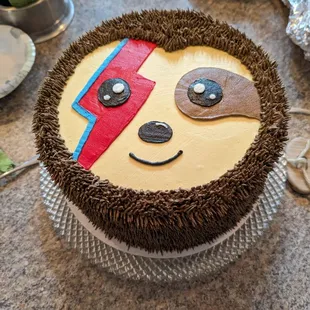 Ziggy Stardust sloth cake!