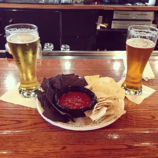 Hop, Drop n Roll on the right and the Carolina Blonde on the left.