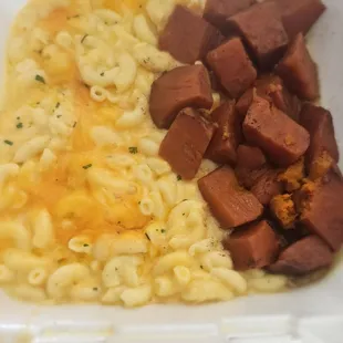 Yams, mac n cheese
