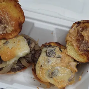 Mushroom &amp; Onion sliders fR. Nakama_NFoodz vendor at Taste of kalihi market 2023 *7/15/23