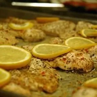 Lemon Herb Chicken Entrée