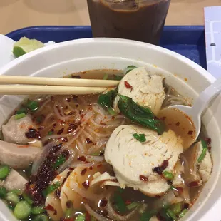Surprisingly good food court pho!