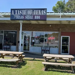 Front of establishment
