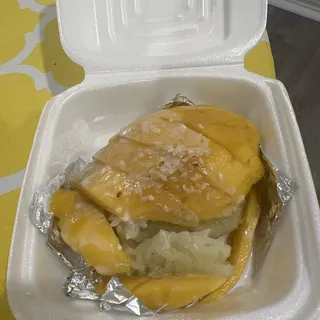 D1. Sticky Rice with Mango
