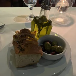 Bread + olives appetizer