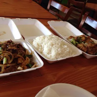 Mongolian BBQ &amp; Black pepper fish.
