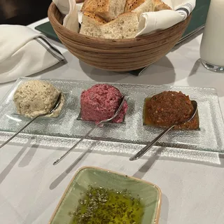 3 Cold Appetizers Mix Plate