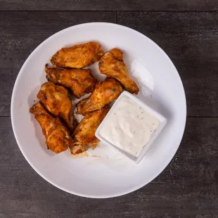 Spicy hot wings