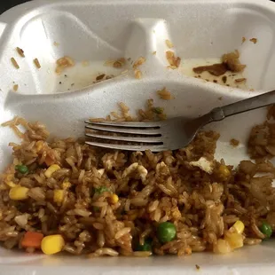 Really good fried rice (egg,sweet peas, carrots, onion and corn. there was more but I ate it