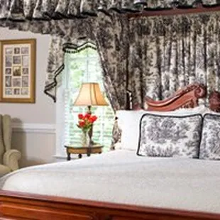The Adams Bed Chambers