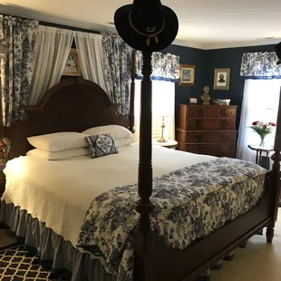The Lincoln Suite