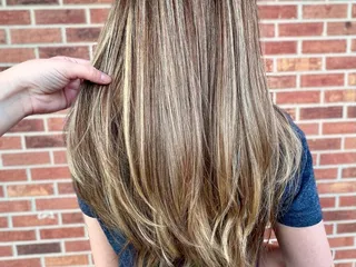 Avery's Salon