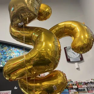 Ballon numbers and shape at an amazing price!