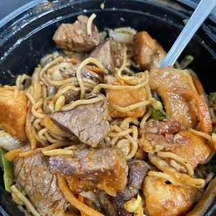 Chicken &amp; steak yaki soba