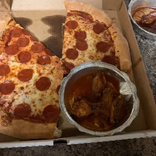 Mango habanero/honey BBQ wings and pepperoni pizza