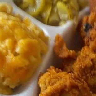 Fried Chicken Wings, Mac &amp; Cheese, &amp; Squash.