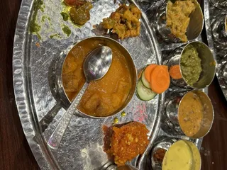 Royal Thaali