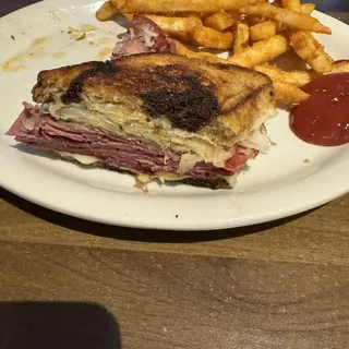 Classic Reuben