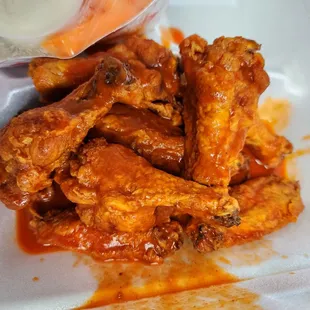 Xtra hot 10pc wings.