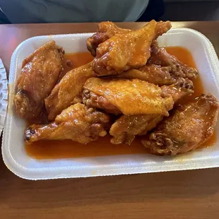 Medium Wings