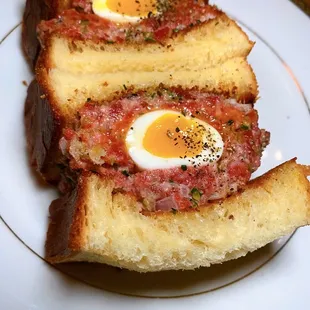 Beef Tartare Katsu