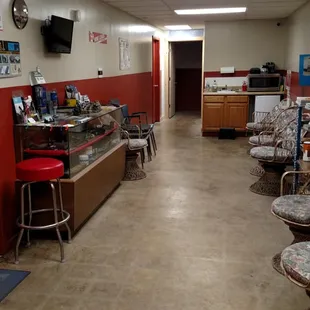 When you come visit AA Certified Auto Service rest assured you will have a comfortable waiting area...