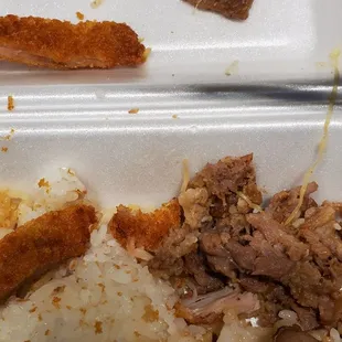 It doesn't taste like beef,  Most of what is in this plate is brussel and fat  And little tiny square pieces kibbles and bits