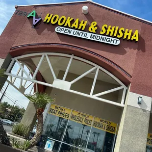 Hookah &amp; Shisha