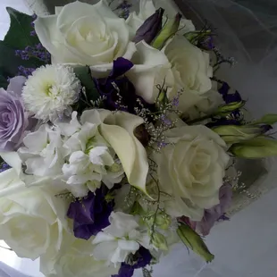 soft colored bridalbouquet