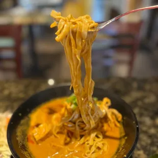 noodles, noodle soup, ramen, ramen and noodles, noodle dish, food