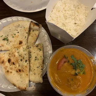 Garlic Naan and Chicken Tikka Masala