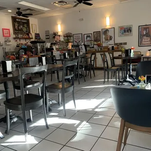 Cute little dining area